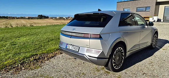 Hyundai Ioniq 5 2022 photo 3