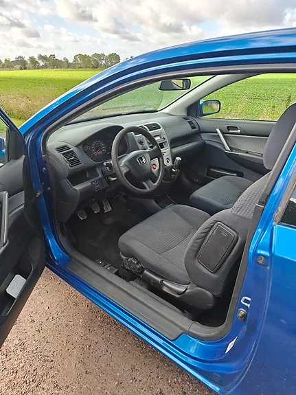 Honda Civic 2003 photo 3