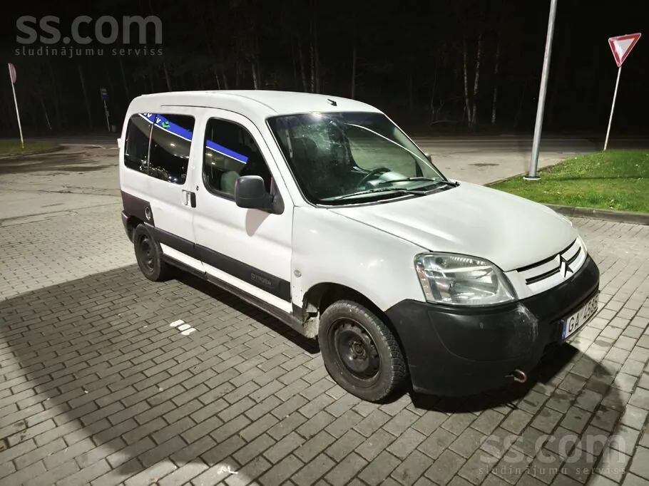 Citroen Berlingo 2006 photo 2