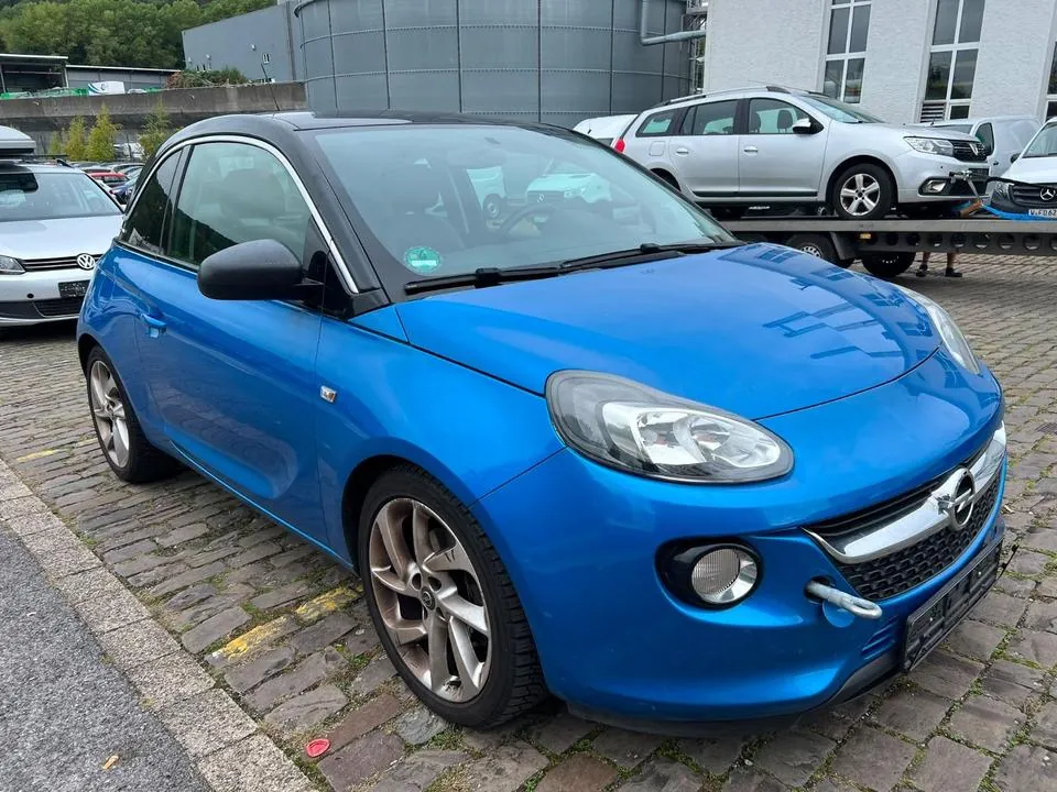 Opel Adam Slam