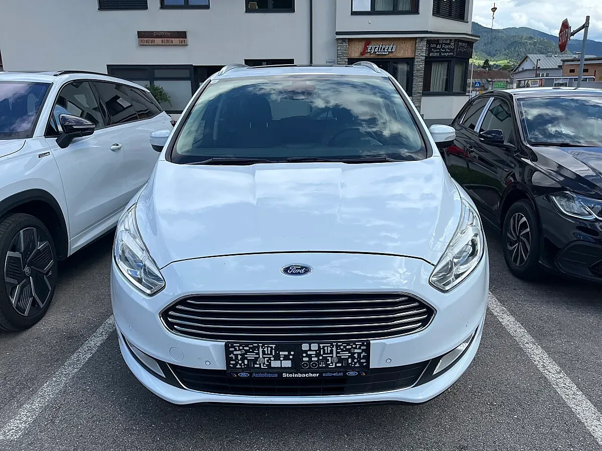 Ford Galaxy 2017 photo 2