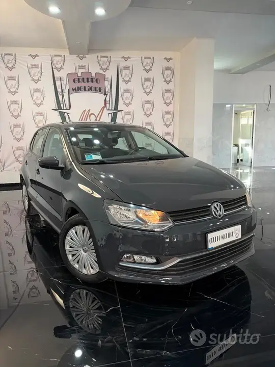 Volkswagen Polo 2015 photo 2