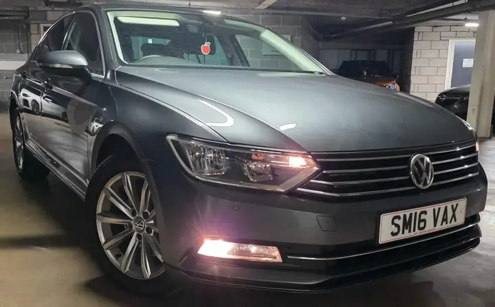 Volkswagen Passat 2016 photo 2