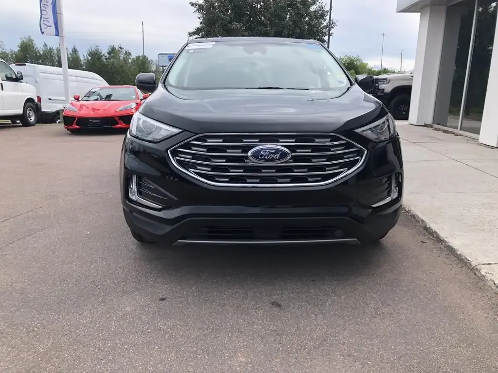 Ford Edge 2022 photo 4