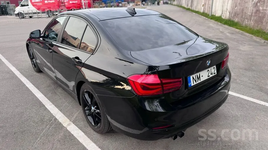 BMW 320D 2016 photo 2