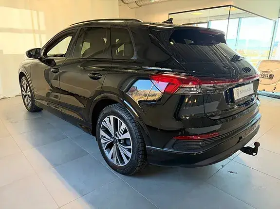 Audi Q4 E-Tron 2023 photo 4
