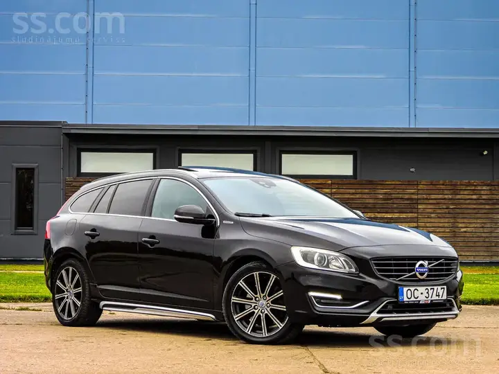Volvo V60 2013 photo 3