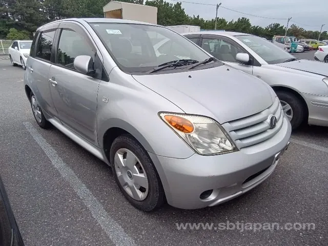Toyota Ist