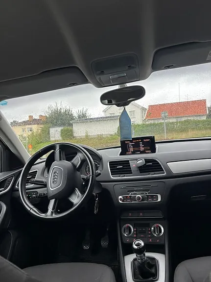 Audi Q3 2013 photo 5