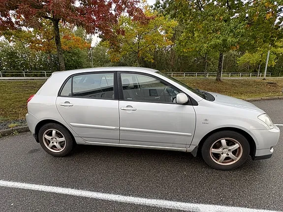 Toyota Corolla 2002 photo 2