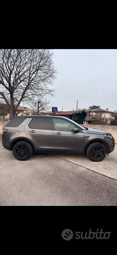 Land Rover Discovery Sport 2015 photo 3