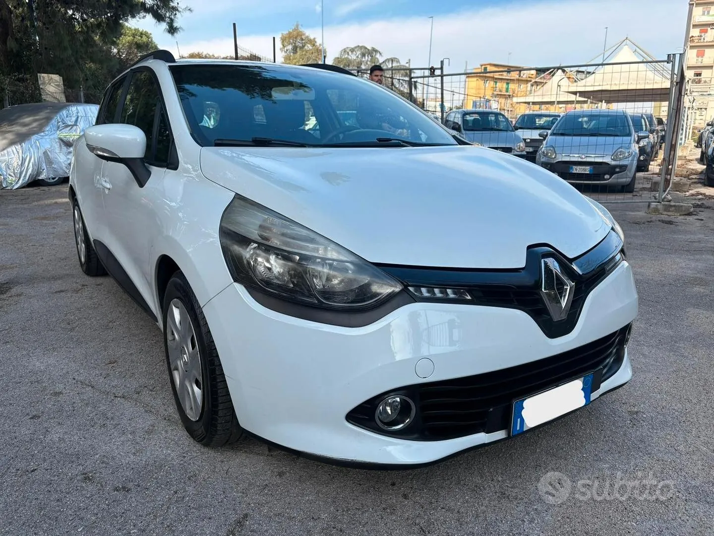 Renault Clio 2013 photo 4