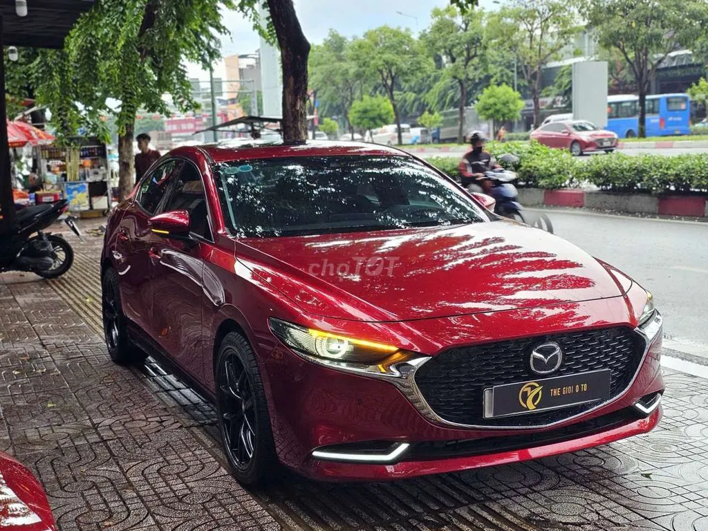 Mazda 3 2023 photo 2