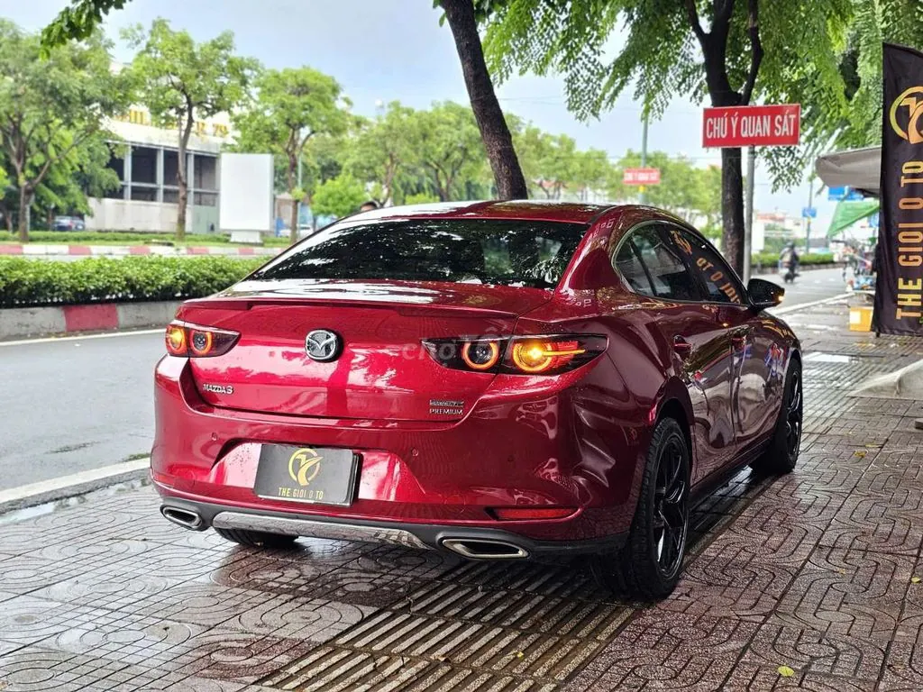 Mazda 3 2023 photo 4