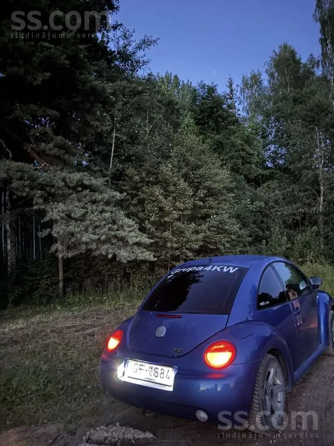 Volkswagen Beetle 1999 photo 2
