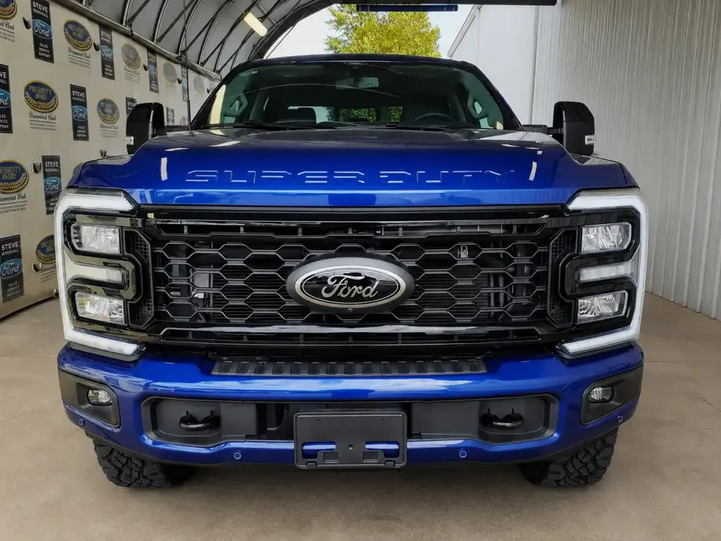 Ford F 350 2026 photo 3