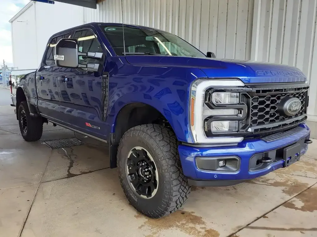 Ford F 350 2026 photo 4