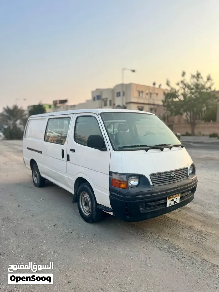 Toyota Hiace