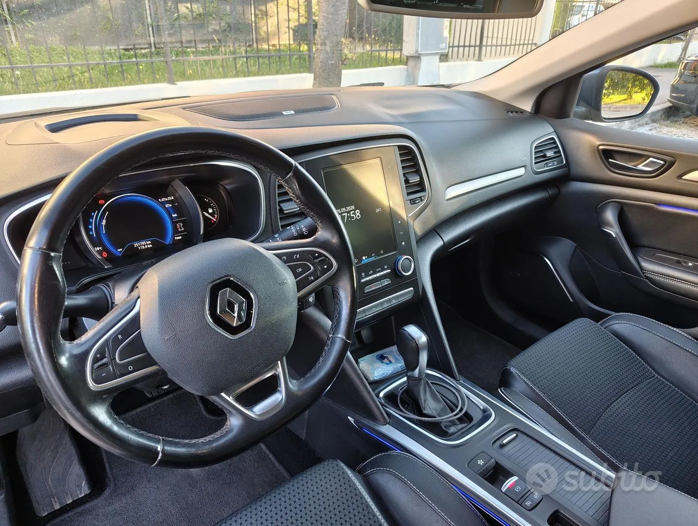 Renault Megane 2016 photo 5