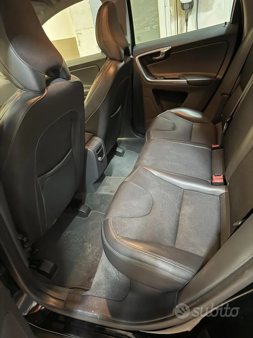 Volvo Xc60 2017 photo 5