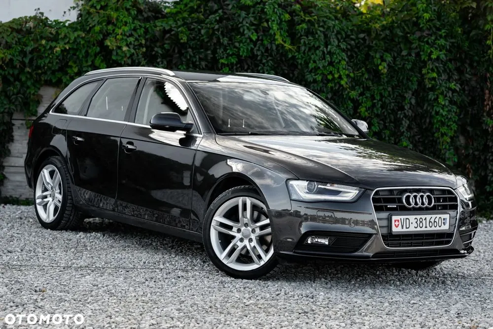 Audi A4 Avant 2013 photo 2