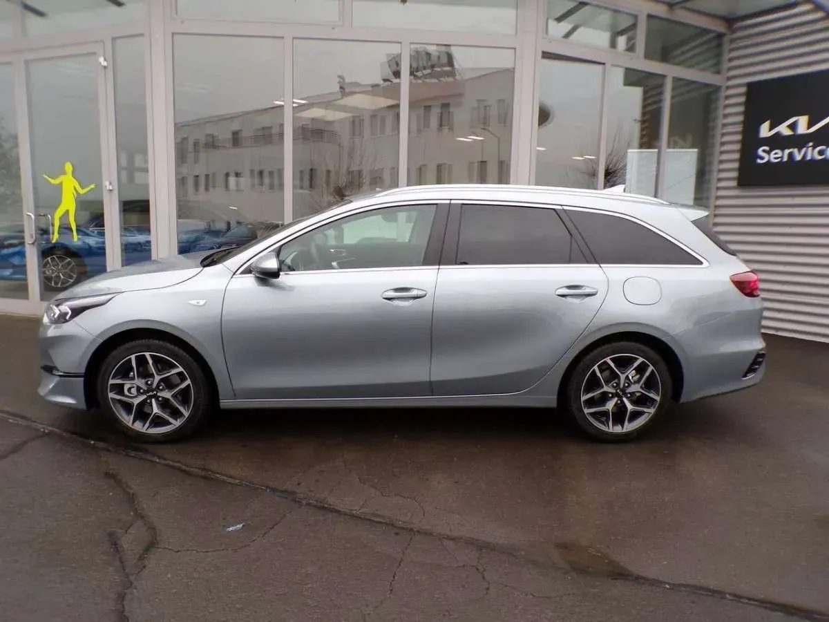 Kia Ceed 2025 photo 2