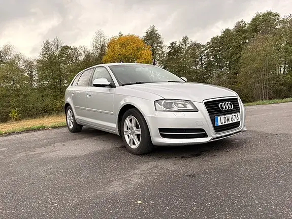 Audi A3 2013 photo 2