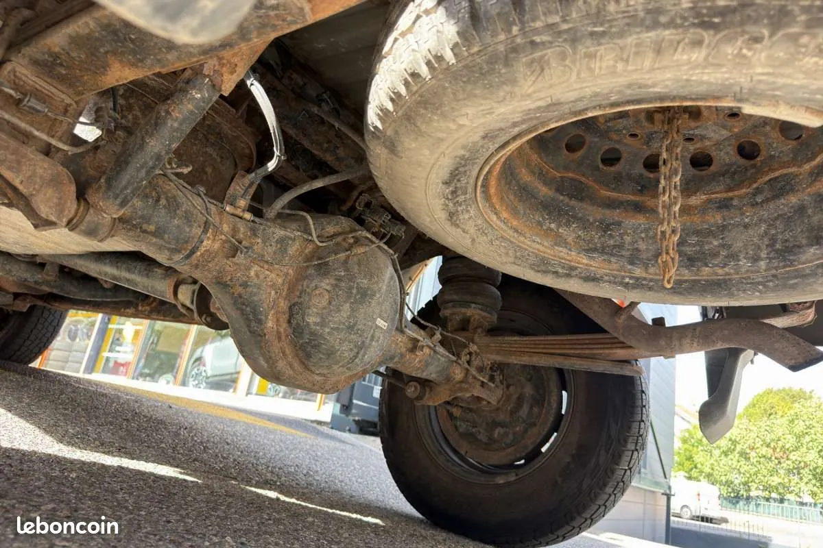 Mitsubishi L200 2012 photo 5