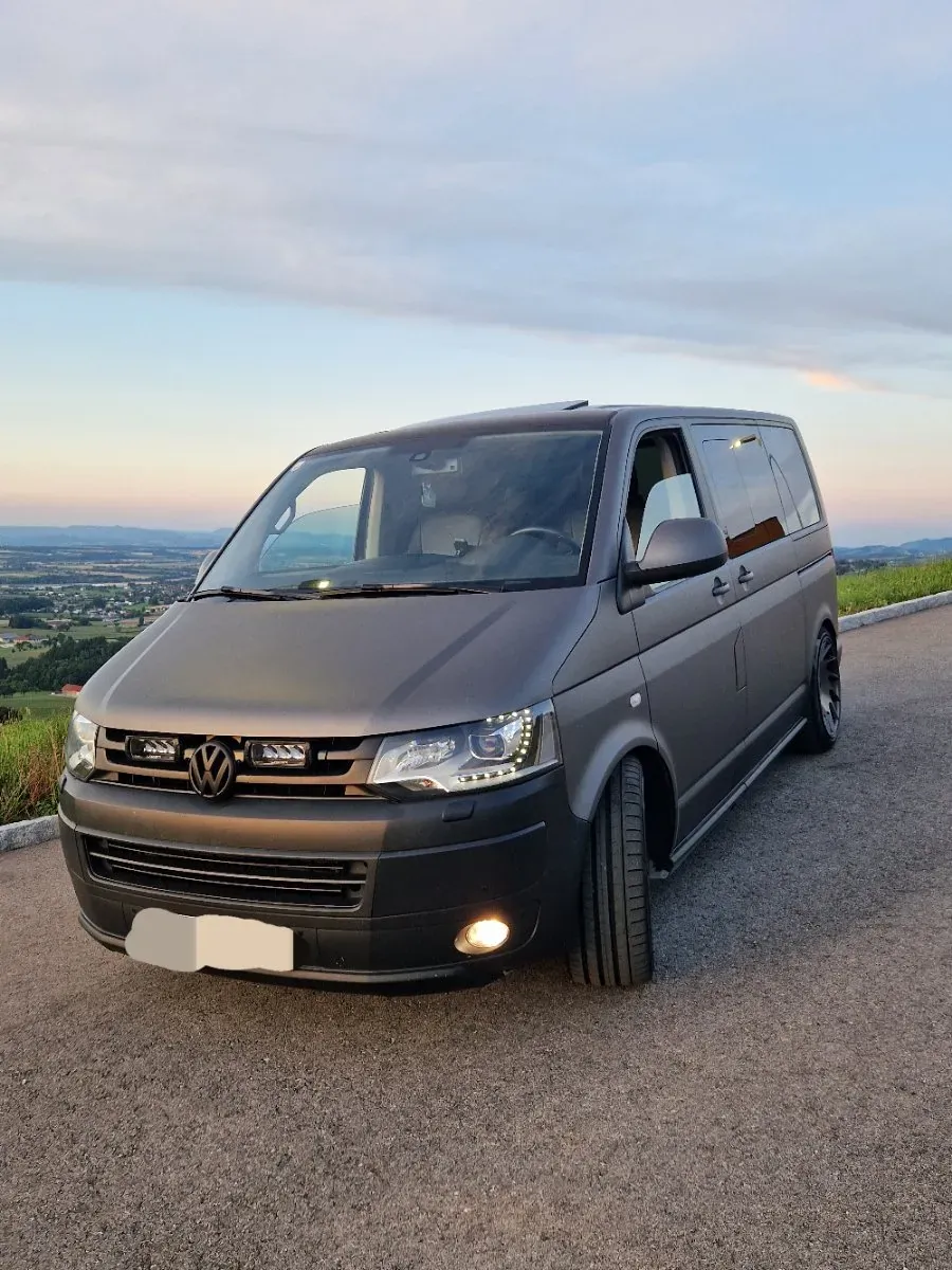 Volkswagen T5