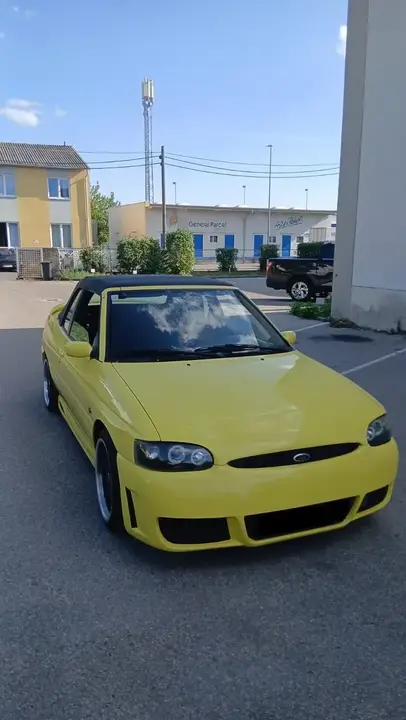 Ford Escort 1997 photo 3