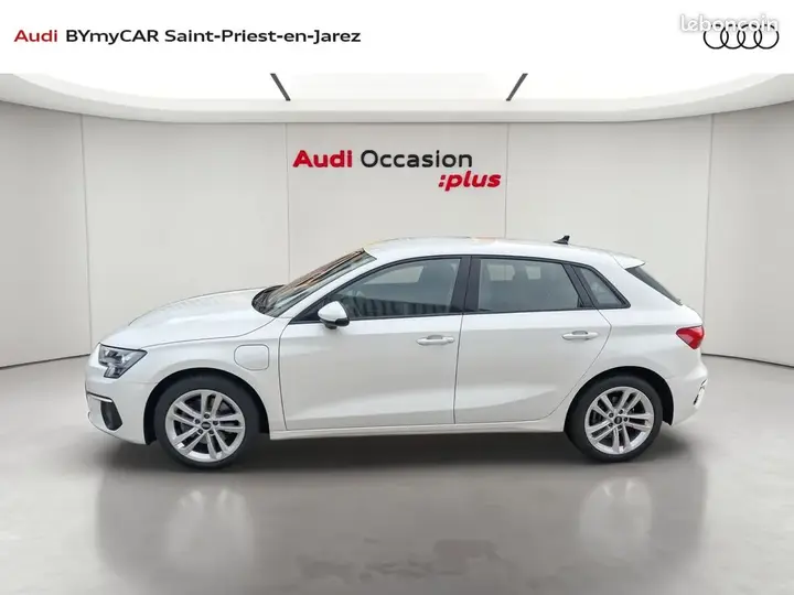 Audi A3 2020 photo 2