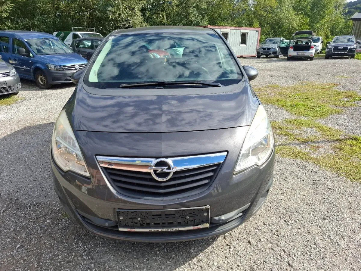 Opel Meriva 2011 photo 2