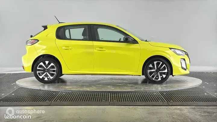 Peugeot 208 2024 photo 4