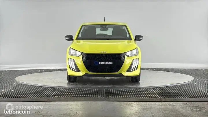Peugeot 208 2024 photo 2