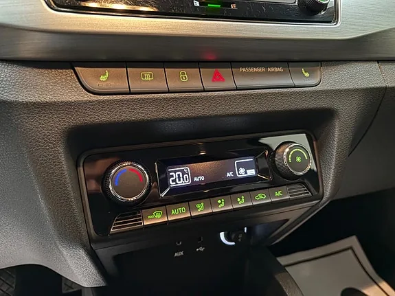 Skoda Fabia 2015 photo 5
