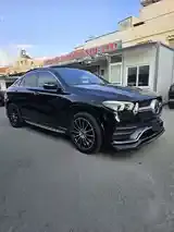 Mercedes-Benz Gle-Class 2022 photo 2