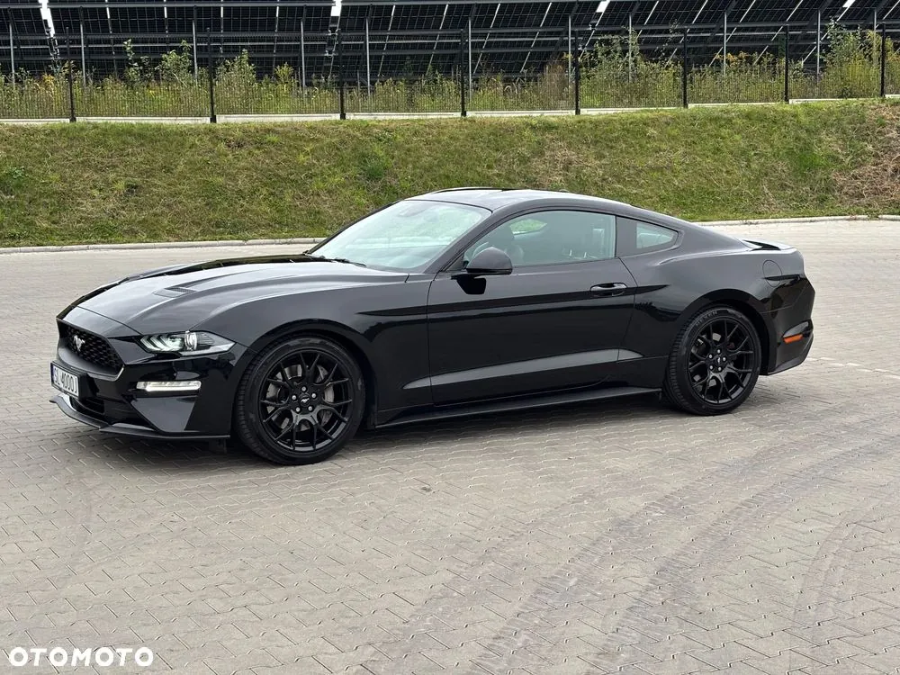 Ford Mustang 2018 photo 2