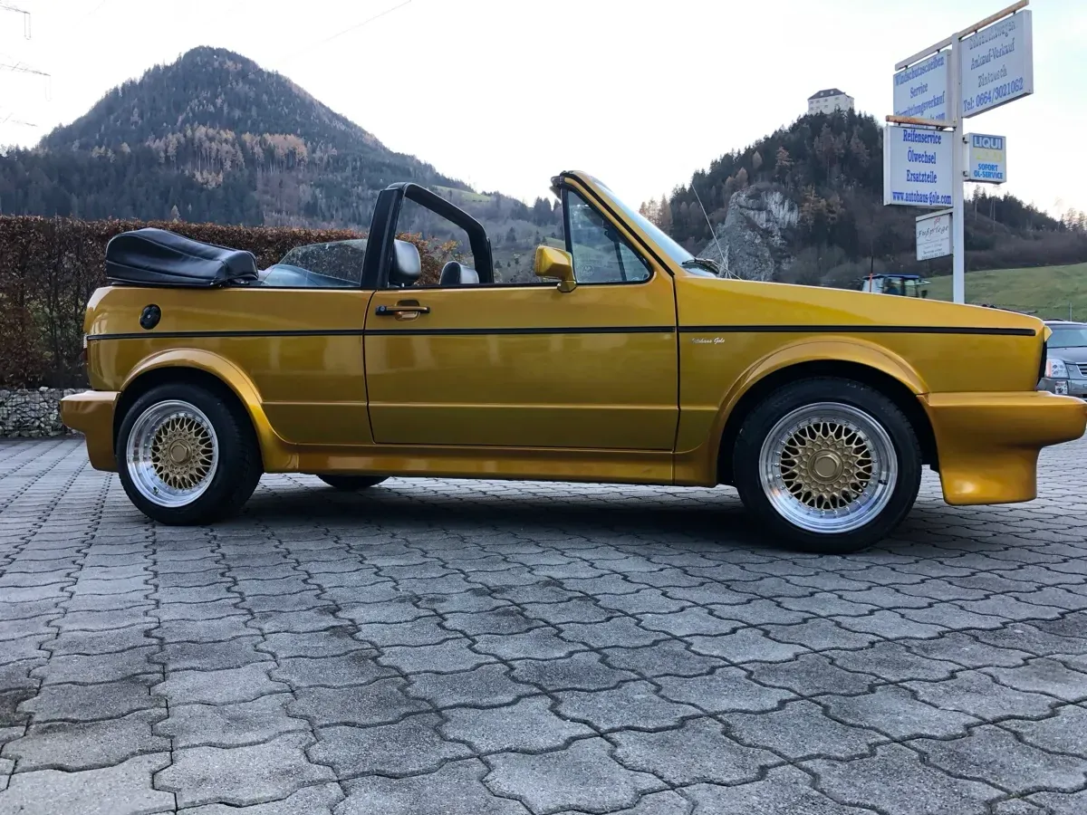 Volkswagen Golf 1990 photo 2