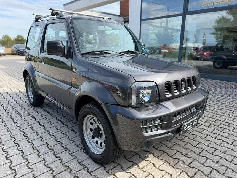 Suzuki Jimny 2012 photo 3