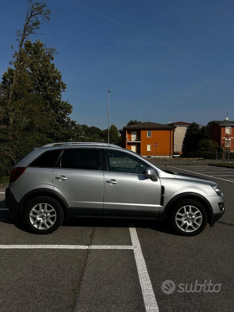 Opel Antara 2013 photo 4