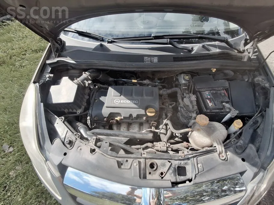 Opel Corsa 2010 photo 5