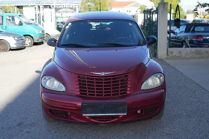 Chrysler Pt Cruiser 2004 photo 2