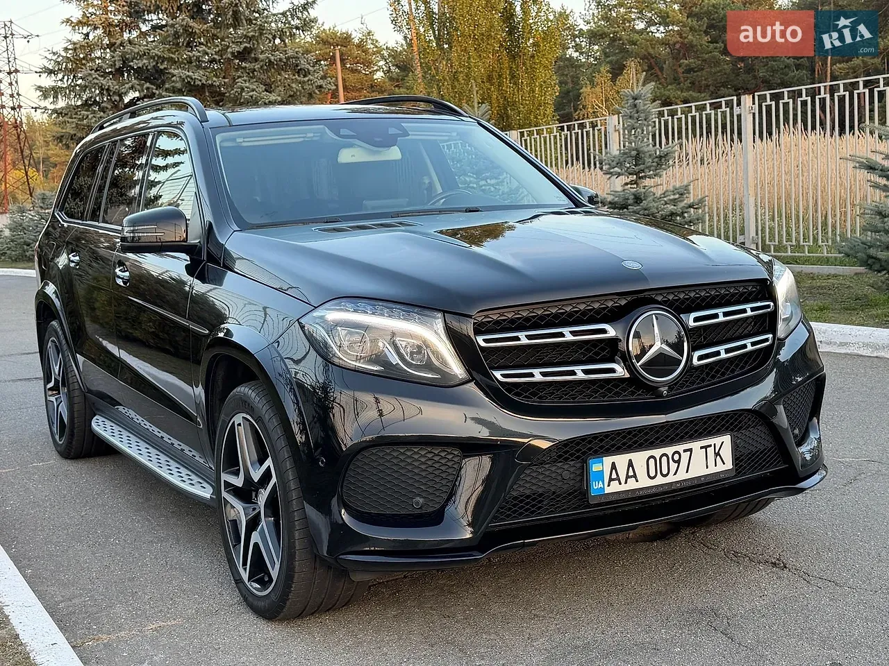 Mercedes-Benz Gls-Class 2016 photo 4