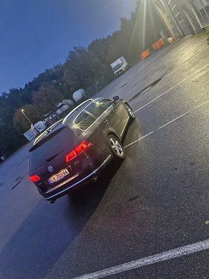 Volkswagen Passat 2011 photo 4
