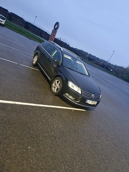 Volkswagen Passat 2011 photo 3