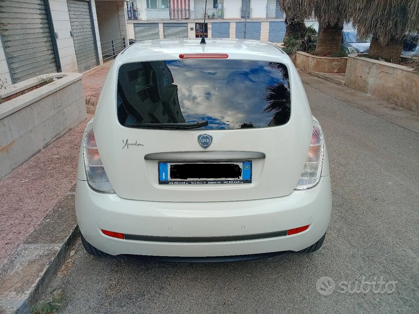 Lancia Ypsilon 2010 photo 2