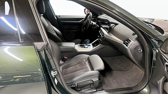 BMW I4 2023 photo 3