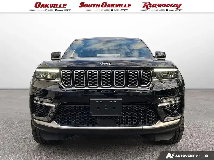 Jeep Grand Cherokee 2025 photo 2