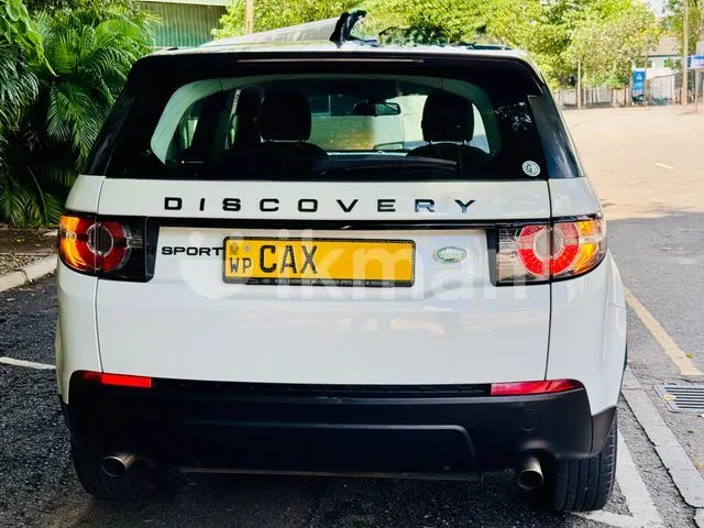 Land Rover Discovery Sport 2018 photo 4