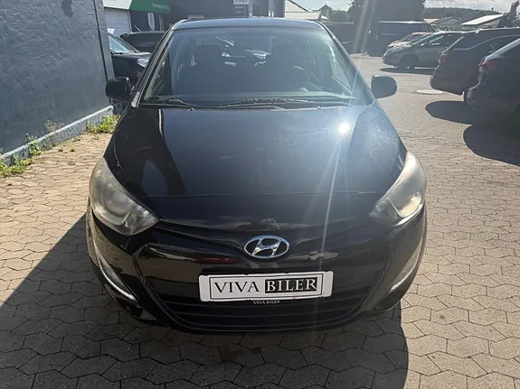 Hyundai I20 2014 photo 2